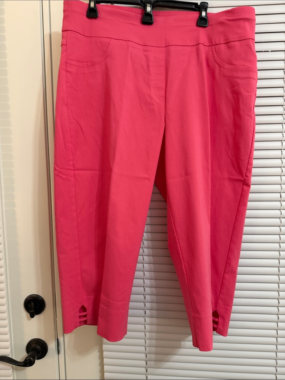 NWT CAPRIS